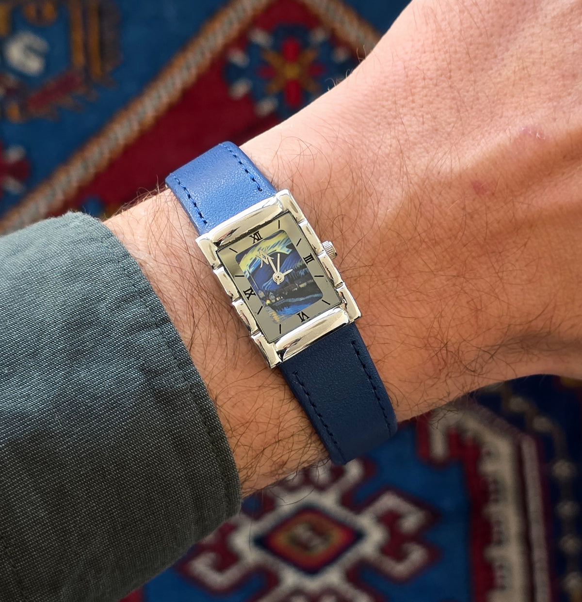 70. Van Gogh 'The Starry Night' watch