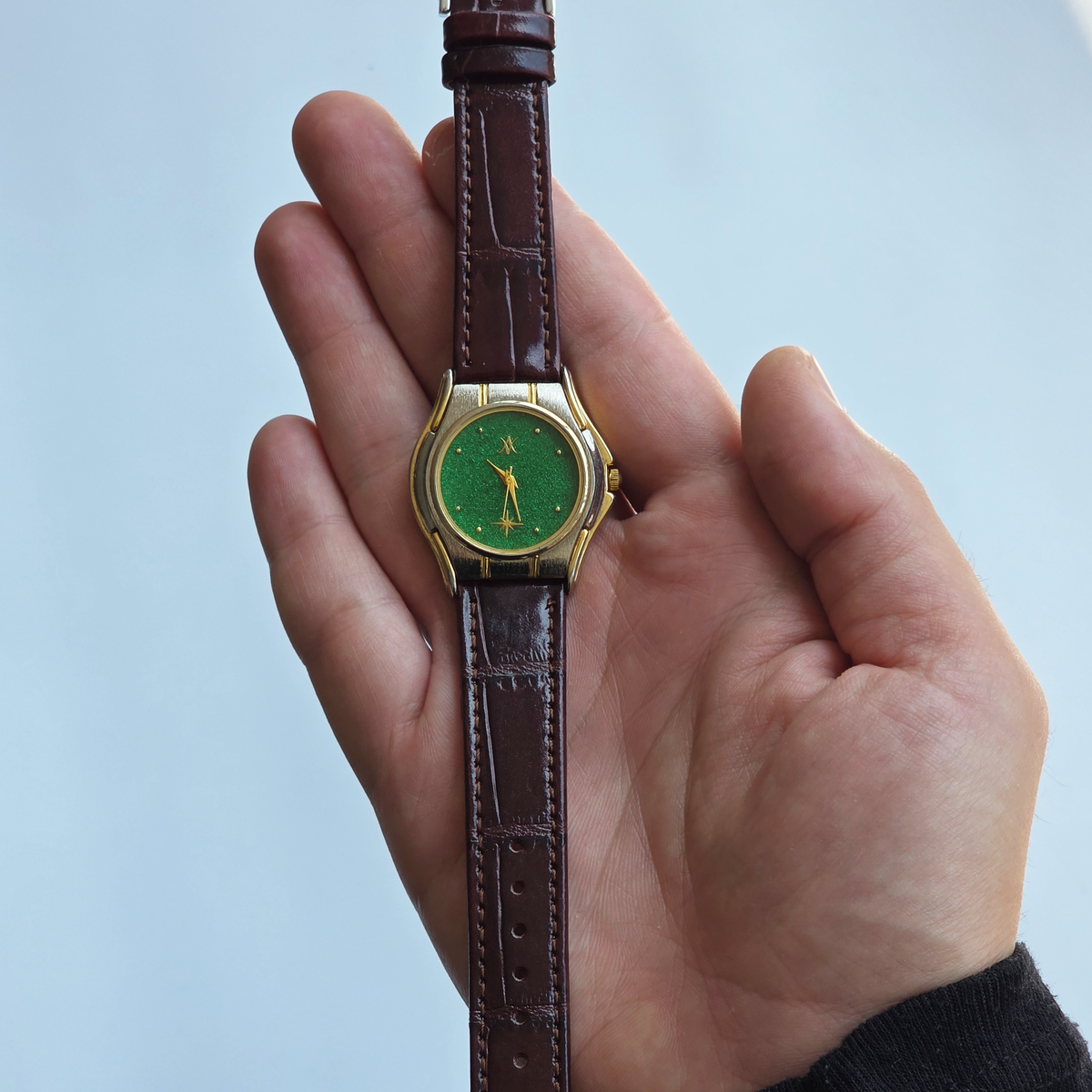 155. Explorer Two-tone Green