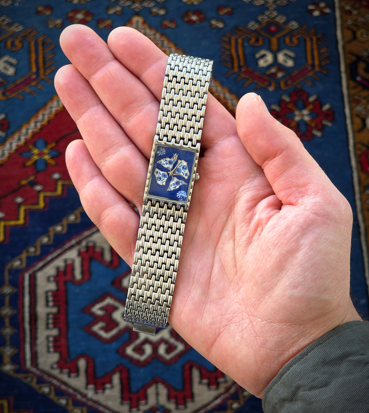 63. Dust of Time Porcelain watch silver