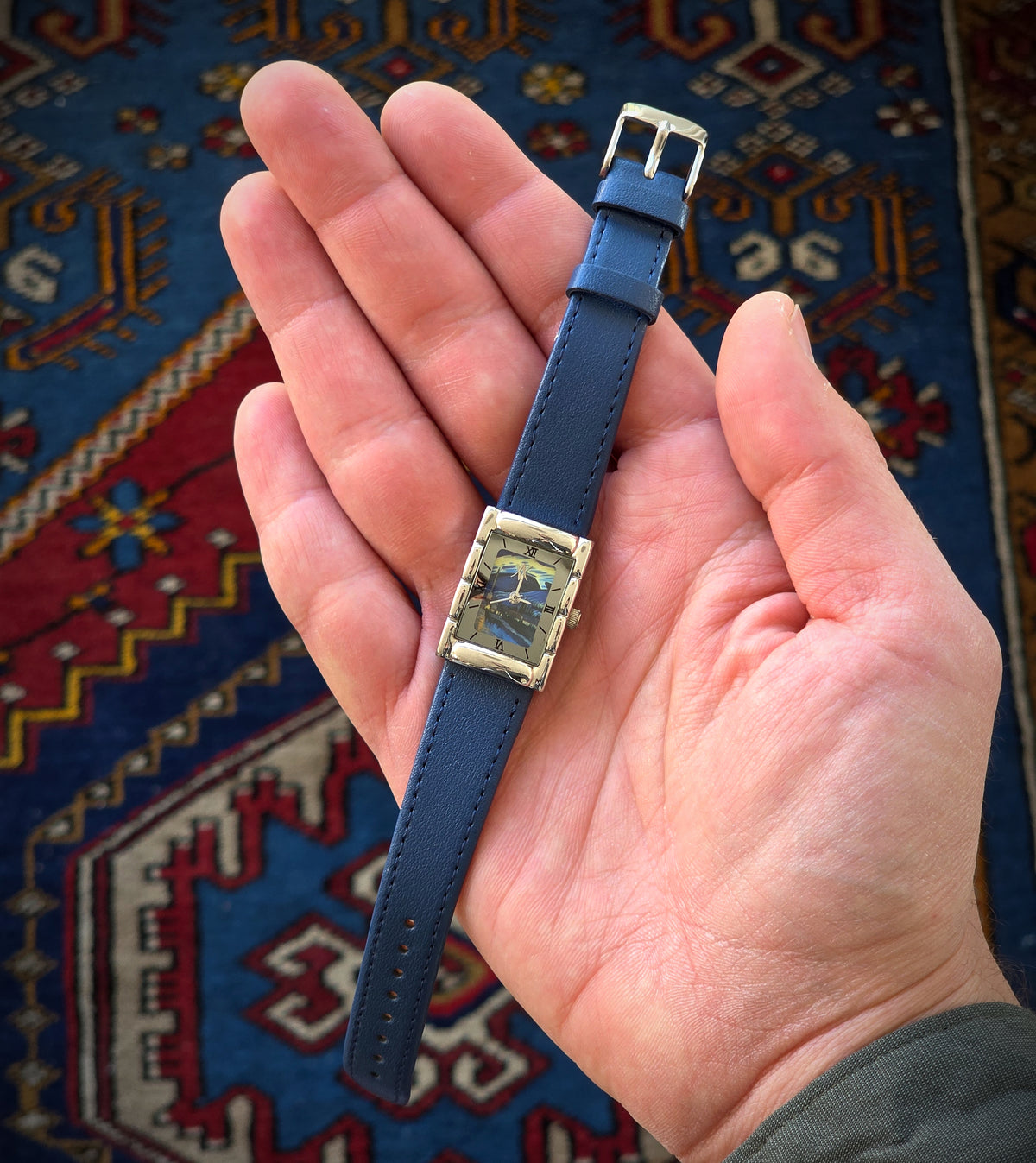 70. Van Gogh 'The Starry Night' watch