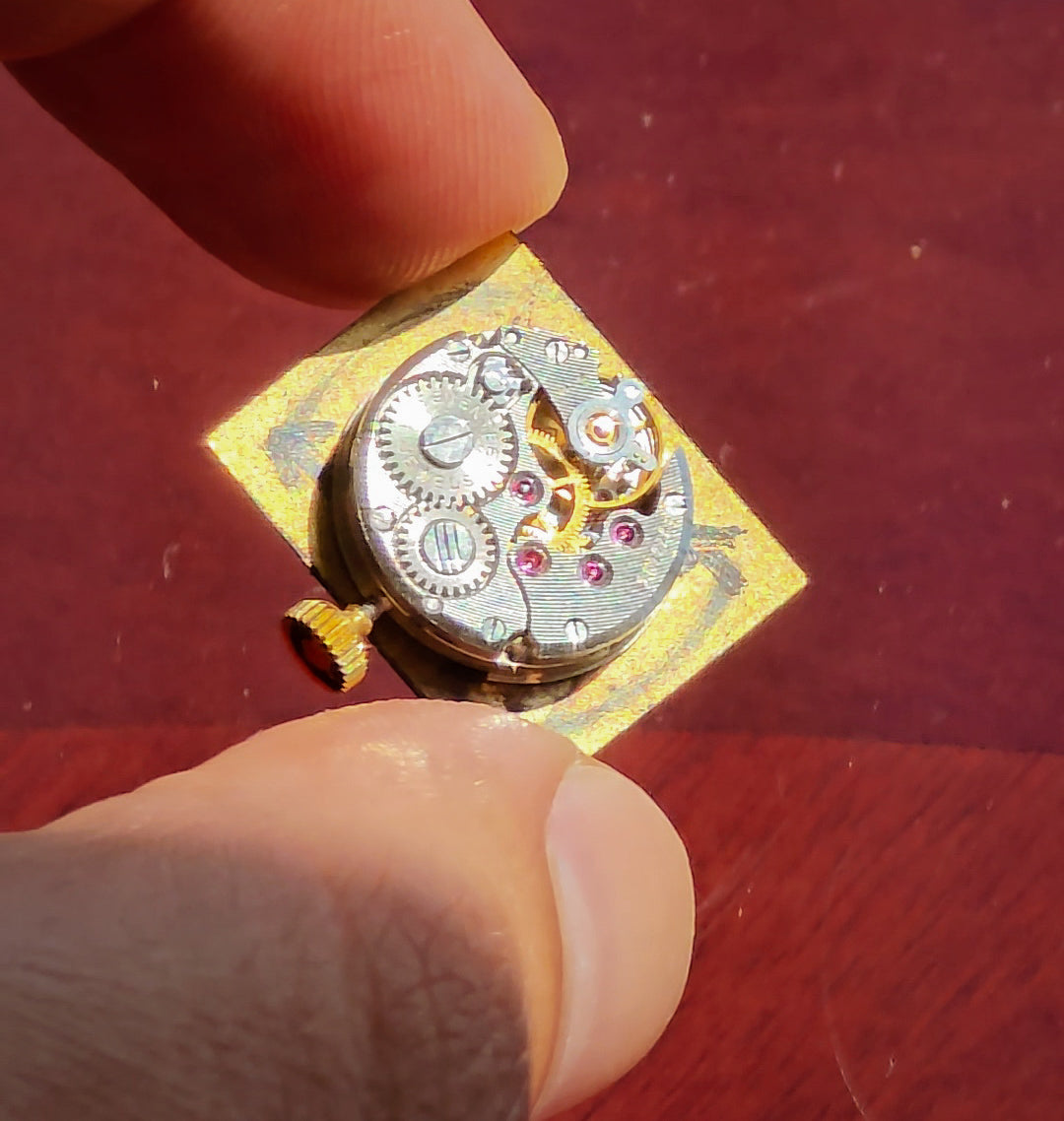 41. Atlantis Gold Rectangle